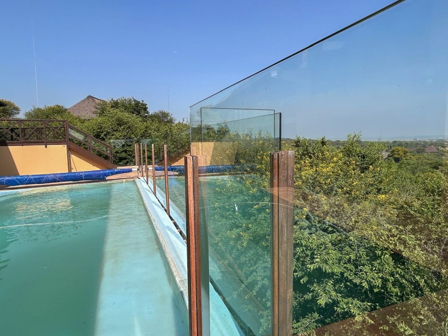 4 Bedroom Property for Sale in Boschenvaal River Front Lodges Free State
